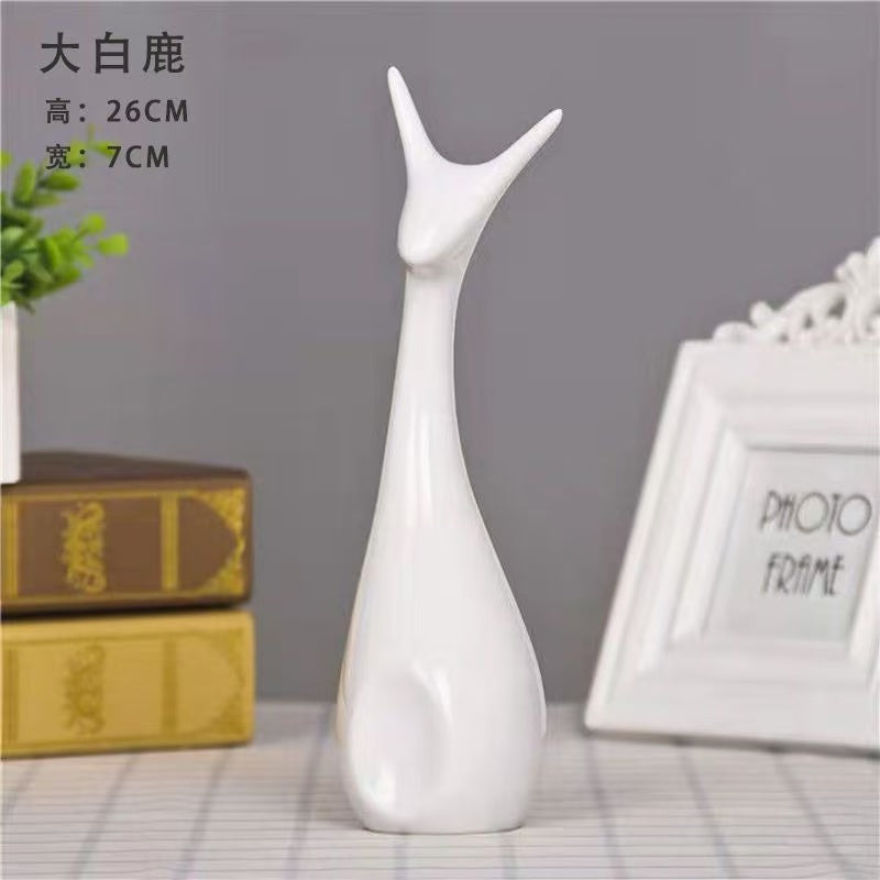 Modern Nordic Deer Family Figurines – Minimalist Home Decor Sculpture Set (Matte Finish)