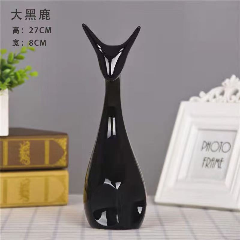 Modern Nordic Deer Family Figurines – Minimalist Home Decor Sculpture Set (Matte Finish)